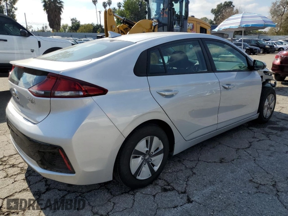 2017 Hyundai Ioniq Blue with VIN KMHC65LC4HU039513, listed as a Copart auction lot 44411035 with 125,935 mi miles and Salvage Title. Bid and sale history available at DreamBid. Image 3.