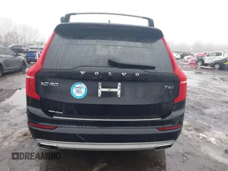 2021 Volvo XC90 Momentum z VIN YV4A22PK5M1711997, wystawiony jako IAAI lot #41548069 z przebiegiem 62 672 mil mil oraz . Historia ofert i sprzedaży dostępna na DreamBid. Obrazek 16.