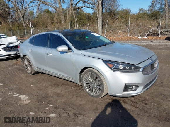 2017 Kia Cadenza Limited with VIN KNALC4J13H5092381, listed as a IAAI auction lot 41418629 with 124,694 mi miles. Bid and sale history available at carsss.com. Image 1.