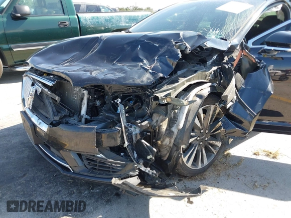 2019 Lincoln MKZ Reserve with VIN 3LN6L5EC8KR629330, listed as a IAAI auction lot 42322134 with Not provided miles and . Bid and sale history available at DreamBid. Image 6.