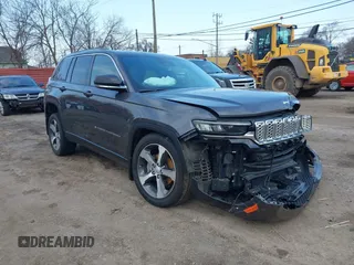 2023 Jeep Grand Cherokee Limited с VIN 1C4RJHBG1PC642541, выставлен на аукционе IAAI как лот 41959275 с пробегом 10 535 миль миль и . История ставок и продаж доступна на DreamBid. Изображение 1.