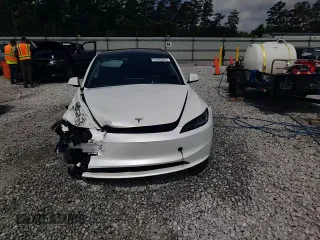 2025 Tesla Model 3 Long Range with VIN 5YJ3E1EA3SF889774, listed as a Copart auction lot 57493425 with 5,167 mi miles and Salvage title. Bid and sale history available at DreamBid. Image 13.