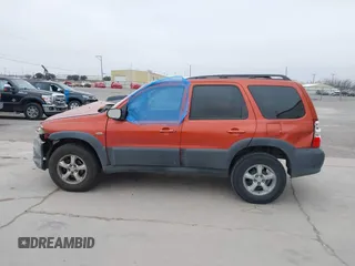 2006 Mazda Tribute i with VIN 4F2YZ02Z96KM08546, listed as a IAAI auction lot 41554299 with Not Provided miles and . Bid and sale history available at carsss.com. Image 14.