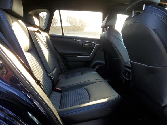 2020 Toyota RAV4 Hybrid XSE with VIN 4T3E6RFV2LU003980, listed as a Copart auction lot 48460515 with 59,317 mi miles and Salvage title. Bid and sale history available at DreamBid. Image 11.