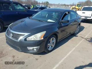 2015 Nissan Altima SV with VIN 1N4AL3AP1FC258422, listed as a IAAI auction lot 41537701 with 129,355 mi miles and . Bid and sale history available at carsss.com. Image 2.