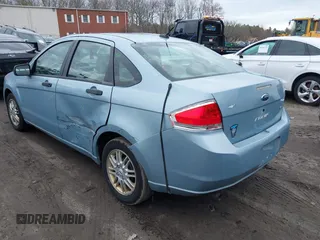 2009 Ford Focus SE with VIN 1FAHP35N79W234138, listed as a IAAI auction lot 41961944 with 189,428 mi miles. Bid and sale history available at carsss.com. Image 3.
