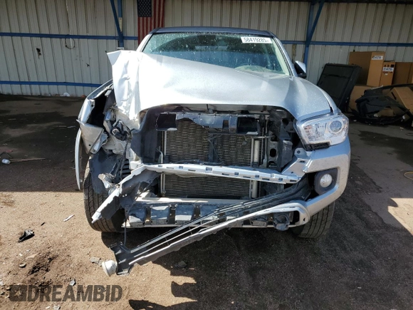 2022 Toyota Tacoma SR z VIN 3TMCZ5AN2NM470545, wystawiony jako Copart lot #58419285 z przebiegiem 57 599 mil mil oraz Szkoda całkowita • Salvage title. Historia ofert i sprzedaży dostępna na DreamBid. Obrazek 5.