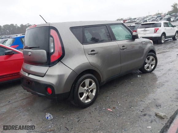 2017 Kia Soul with VIN KNDJN2A25H7501924, listed as a IAAI auction lot 41560328 with 116,642 mi miles. Bid and sale history available at carsss.com. Image 4.