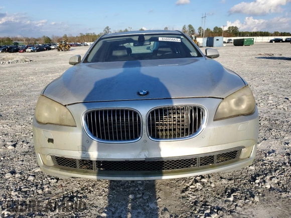 2011 BMW 7 Series 750Li xDrive with VIN WBAKC8C52BC431895, listed as a Copart auction lot 84805664 with 164,704 mi miles and Clean Title. Bid and sale history available at carsss.com. Image 5.