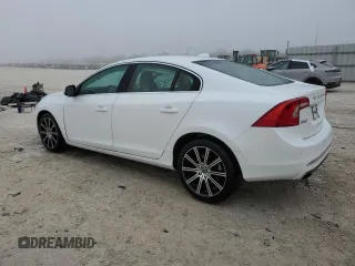 2018 Volvo S60 Inscription with VIN LYV402TK3JB170982, listed as a Copart auction lot 85951924 with 32,164 mi miles and Non repairable. Bid and sale history available at DreamBid. Image 2.