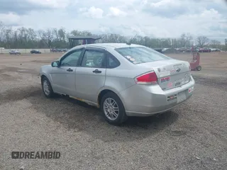 2010 Ford Focus SE with VIN 1FAHP3FN3AW143922, listed as a IAAI auction lot 42128921 with 162,628 mi miles and . Bid and sale history available at carsss.com. Image 3.