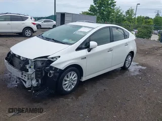 2014 Toyota Prius with VIN JTDKN3DP6E3055058, listed as a IAAI auction lot 42233555 with 133,718 mi miles and . Bid and sale history available at DreamBid. Image 19.