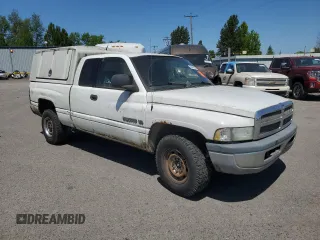 2002 Dodge 2500 z VIN 3B7KC23Z62M212116, wystawiony jako Copart lot #58445855 z przebiegiem 246 902 mil mil oraz Czysty tytuł • Clean title. Historia ofert i sprzedaży dostępna na DreamBid. Obrazek 4.
