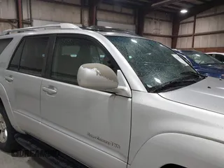 2004 Toyota 4Runner SR5 with VIN JTEBU14R340039078, listed as a IAAI auction lot 42354401 with 319,757 mi miles and . Bid and sale history available at DreamBid. Image 6.