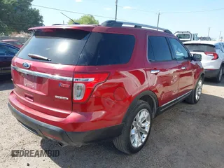 2014 Ford Explorer XLT with VIN 1FM5K7D82EGA59120, listed as a IAAI auction lot 42005255 with 159,791 mi miles. Bid and sale history available at carsss.com. Image 4.