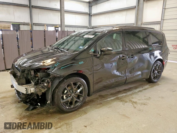 2025 Chrysler Pacifica Limited z VIN 2C4RC1GG9SR547820, wystawiony jako Copart lot #60974485 z przebiegiem 2 937 mil mil oraz Czysty tytuł • Clean title. Historia ofert i sprzedaży dostępna na DreamBid. Obrazek 1.