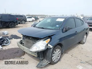 2015 Nissan Versa SV with VIN 3N1CN7AP3FL853347, listed as a IAAI auction lot 41741056 with 100,353 mi miles. Bid and sale history available at carsss.com. Image 2.