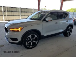 2022 Volvo XC40 Momentum с VIN YV4162UK4N2782984, выставлен на аукционе Copart как лот 57573245 с пробегом 19 865 миль миль и Списание • Salvage title. История ставок и продаж доступна на DreamBid. Изображение 1.
