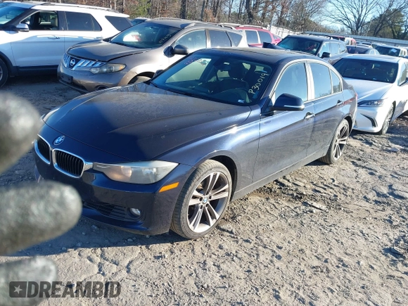 2014 BMW 3 Series 328i z VIN WBA3A5G59ENP30019, wystawiony jako IAAI lot #41252752 z przebiegiem 186 163 mil mil oraz . Historia ofert i sprzedaży dostępna na DreamBid. Obrazek 2.