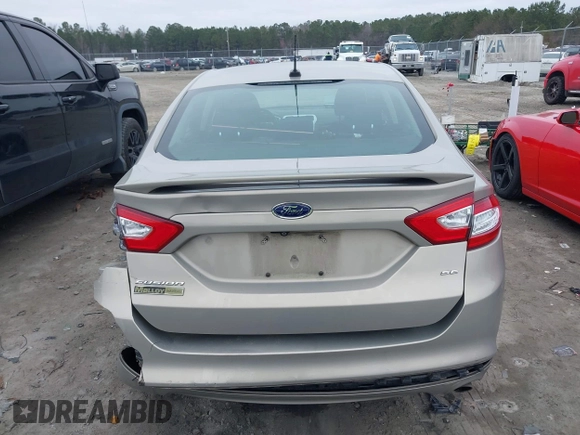 2015 Ford Fusion SE with VIN 3FA6P0H7XFR220297, listed as a IAAI auction lot 41543881 with 90,309 mi miles. Bid and sale history available at carsss.com. Image 16.