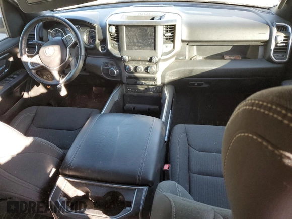 2019 Ram 1500 Big Horn z VIN 1C6RREFT1KN770958, wystawiony jako Copart lot #74503413 z przebiegiem 37 372 mil mil oraz Szkoda całkowita • Salvage title. Historia ofert i sprzedaży dostępna na DreamBid. Obrazek 8.