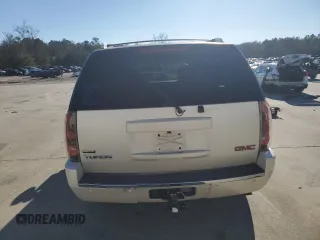 2011 GMC Yukon Denali with VIN 1GKS1EEF8BR278602, listed as a Copart auction lot 89003525 with 215,969 mi miles and Salvage Title. Bid and sale history available at carsss.com. Image 6.