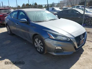 2020 Nissan Altima S z VIN 1N4BL4BV1LC233510, wystawiony jako IAAI lot #41677739 z przebiegiem 110 613 mil mil oraz . Historia ofert i sprzedaży dostępna na DreamBid. Obrazek 1.