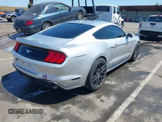 2019 Ford Mustang EcoBoost с VIN 1FA6P8TH8K5194620, выставлен на аукционе IAAI как лот 42162362 с пробегом 29 121 миль миль и . История ставок и продаж доступна на DreamBid. Изображение 4.