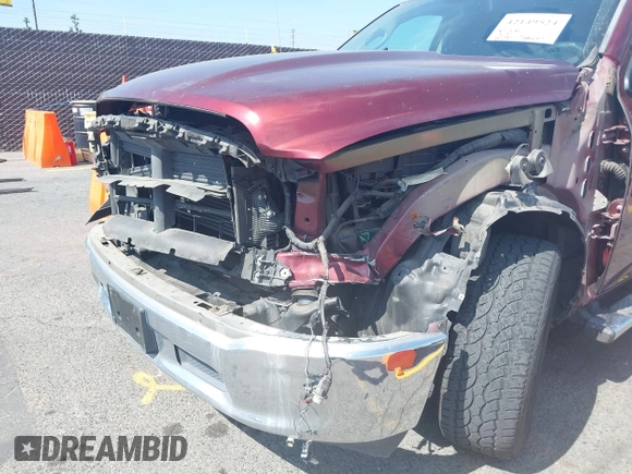 2016 Ram 1500 Tradesman z VIN 1C6RR6KM5GS216044, wystawiony jako IAAI lot #42149524 z przebiegiem 93 723 mil mil oraz . Historia ofert i sprzedaży dostępna na DreamBid. Obrazek 6.