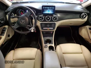 2019 Mercedes-Benz GLA 250 z VIN WDCTG4EB4KU018873, wystawiony jako Copart lot #55281595 z przebiegiem 46 099 mil mil oraz Szkoda całkowita • Salvage title. Historia ofert i sprzedaży dostępna na DreamBid. Obrazek 8.