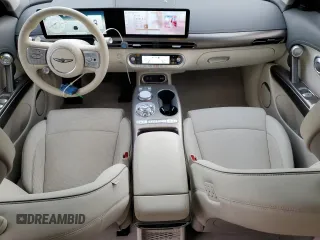 2023 Genesis GV60 Advanced z VIN KMUKCDTC9PU014539, wystawiony jako Copart lot #81962093 z przebiegiem 6473 mil mil oraz . Historia ofert i sprzedaży dostępna na DreamBid. Obrazek 8.