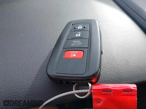 2023 Toyota Highlander L z VIN 5TDKDRAH9PS526978, wystawiony jako IAAI lot #40818784 z przebiegiem 82 801 mil mil oraz . Historia ofert i sprzedaży dostępna na DreamBid. Obrazek 11.