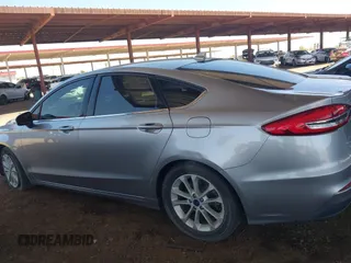 2020 Ford Fusion SE с VIN 3FA6P0HD6LR226325, выставлен на аукционе IAAI как лот 42301302 с пробегом 98 189 миль миль и . История ставок и продаж доступна на DreamBid. Изображение 14.