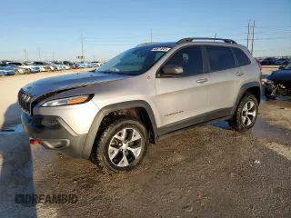 2018 Jeep Cherokee Trailhawk with VIN 1C4PJMBX4JD598441, listed as a Copart auction lot 48674665 with 71,683 mi miles and Clean Title. Bid and sale history available at DreamBid. Image 1.
