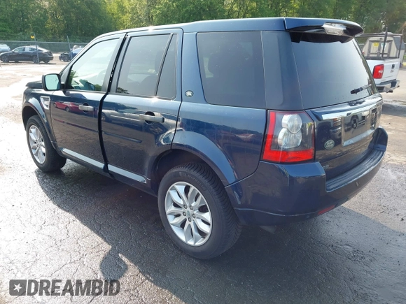 2011 Land Rover LR2 HSE z VIN SALFR2BN9BH235952, wystawiony jako IAAI lot #42489351 z przebiegiem 195 091 mil mil oraz . Historia ofert i sprzedaży dostępna na DreamBid. Obrazek 3.