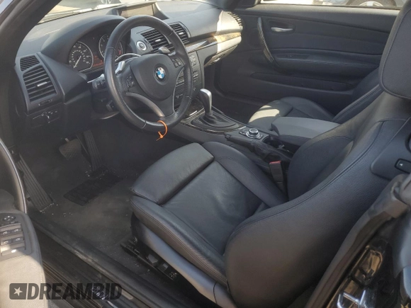 2009 BMW 1 Series 128i with VIN WBAUN13529VH81121, listed as a Copart auction lot 77849094 with 30,756 mi miles and Salvage Title. Bid and sale history available at DreamBid. Image 8.