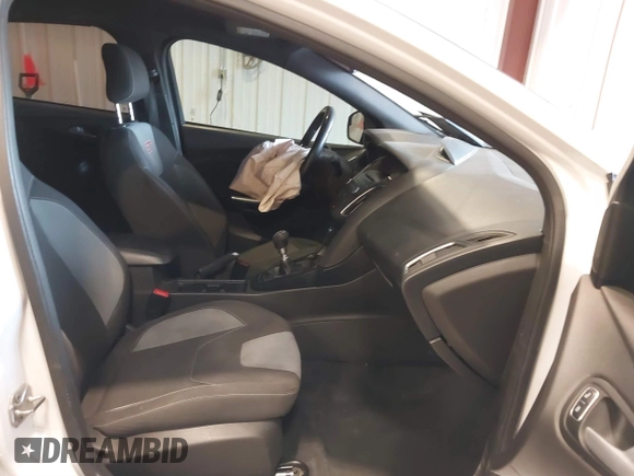 2017 Ford Focus ST with VIN 1FADP3L95HL206679, listed as a IAAI auction lot 41251281 with 109,389 mi miles and . Bid and sale history available at carsss.com. Image 5.