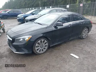 2018 Mercedes-Benz CLA 250 z VIN WDDSJ4EB0JN657205, wystawiony jako IAAI lot #42304072 z przebiegiem 64 498 mil mil oraz . Historia ofert i sprzedaży dostępna na DreamBid. Obrazek 2.