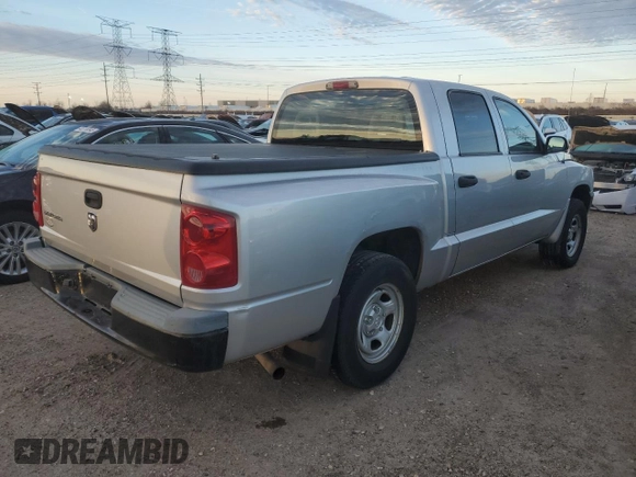 2005 Dodge Dakota ST with VIN 1D7HE28K05S329305, listed as a Copart auction lot 42756455 with 101,545 mi miles and Salvage Title. Bid and sale history available at DreamBid. Image 3.