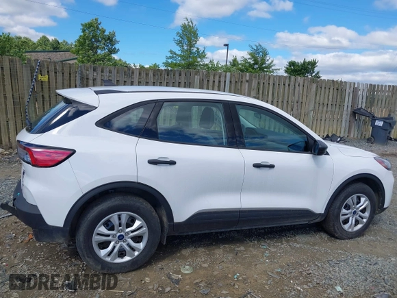 2021 Ford Escape S with VIN 1FMCU9F68MUB14274, listed as a IAAI auction lot 39669971 with 9,504 mi miles and . Bid and sale history available at DreamBid. Image 13.