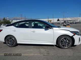 2024 Nissan Sentra SR with VIN 3N1AB8DV8RY262356, listed as a IAAI auction lot 41104932 with 5,880 mi miles and . Bid and sale history available at DreamBid. Image 13.
