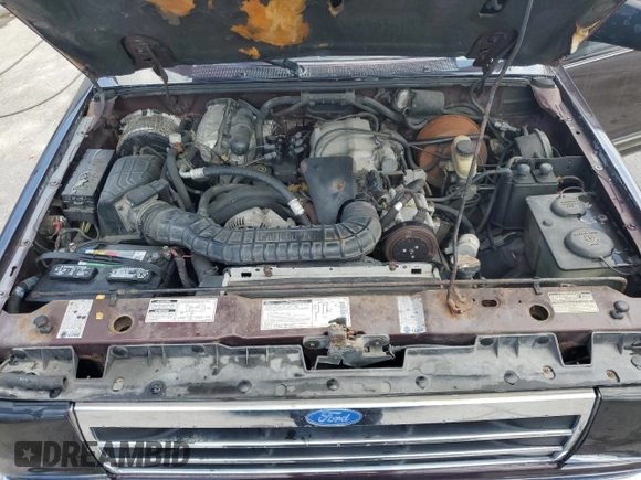 1994 Ford Explorer Eddie Bauer z VIN 1FMDU32X8RUA78299, wystawiony jako Copart lot #56735765 z przebiegiem 678 821 mil mil oraz Szkoda całkowita • Salvage title. Historia ofert i sprzedaży dostępna na DreamBid. Obrazek 12.
