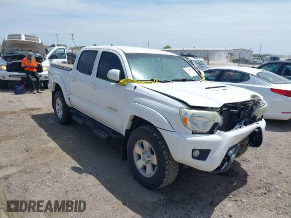 2015 Toyota Tacoma with VIN 3TMLU4EN2FM193142, listed as a IAAI auction lot 42189553 with 70,480 mi miles and . Bid and sale history available at DreamBid. Image 1.