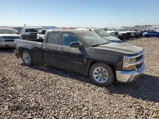 2018 Chevrolet Silverado 1500 LT with VIN 1GCRCREHXJZ288690, listed as a Copart auction lot 88738945 with 189,150 mi miles and Salvage Title. Bid and sale history available at DreamBid. Image 4.