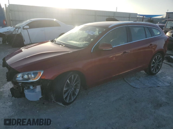 2015 Volvo V60 T5 Drive-E Premier with VIN YV140MEK7F1264851, listed as a Copart auction lot 77811154 with 65,711 mi miles and Salvage Title. Bid and sale history available at carsss.com. Image 1.