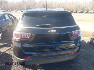 2021 Jeep Compass Altitude with VIN 3C4NJCBB0MT542758, listed as a IAAI auction lot 41624765 with Not Provided miles. Bid and sale history available at carsss.com. Image 15.