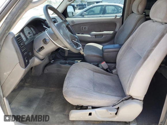 2002 Toyota Tacoma PreRunner z VIN 5TESN92N92Z898141, wystawiony jako Copart lot #59223475 z przebiegiem 117 152 mil mil oraz Szkoda całkowita • Salvage title. Historia ofert i sprzedaży dostępna na DreamBid. Obrazek 7.