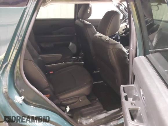 2024 Nissan Pathfinder Rock Creek with VIN 5N1DR3BD7RC301350, listed as a IAAI auction lot 41726175 with 5,304 mi miles and . Bid and sale history available at DreamBid. Image 8.