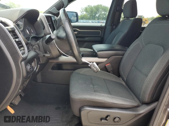 2020 Ram 1500 Big Horn с VIN 1C6SRFFT0LN303894, выставлен на аукционе Copart как лот 60284495 с пробегом 135 115 миль миль и Чистый • Clean title. История ставок и продаж доступна на DreamBid. Изображение 7.