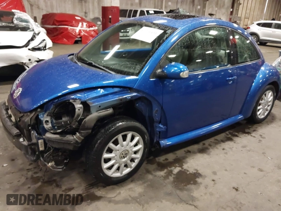 2004 Volkswagen New Beetle Coupe GLS with VIN 3VWCK31C14M421761, listed as a IAAI auction lot 41771431 with 76,184 mi miles. Bid and sale history available at carsss.com. Image 19.